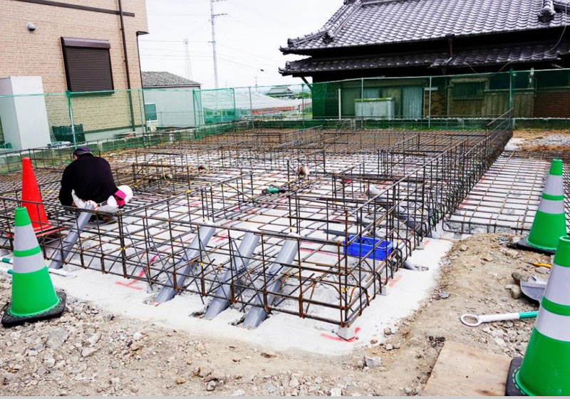軽量鉄骨基礎工事